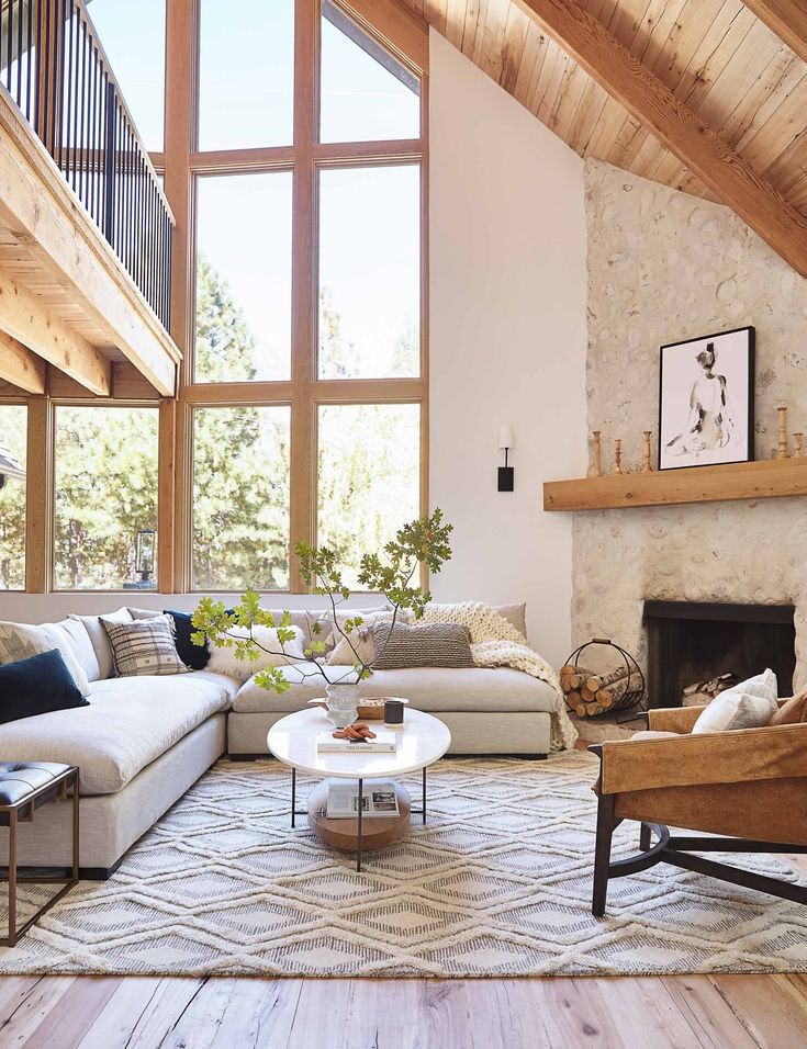 Tapis de sol dans une maison en bois