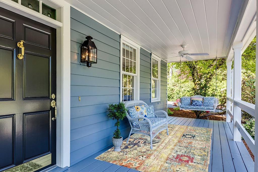 Unique Loom Monterey Collection Vintage Bohemian Inspired with Colorful Tribal Design Area Rug (5' 0 x 8' 0 Rectangular, Multi/ Beige) in Light Blue Patio