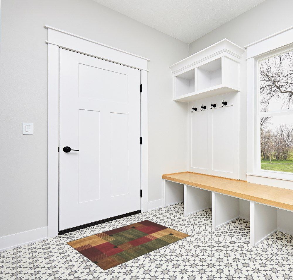Mohawk Home New Wave Alliance Geometric Accent Area Rug in White Modern Entryway