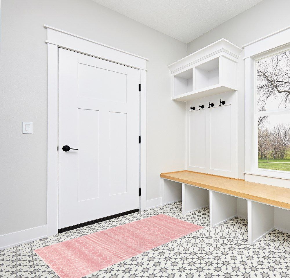 nuLOOM Moroccan Blythe Runner Rug, 2' 6" x 6', Pink in White Modern Entryway