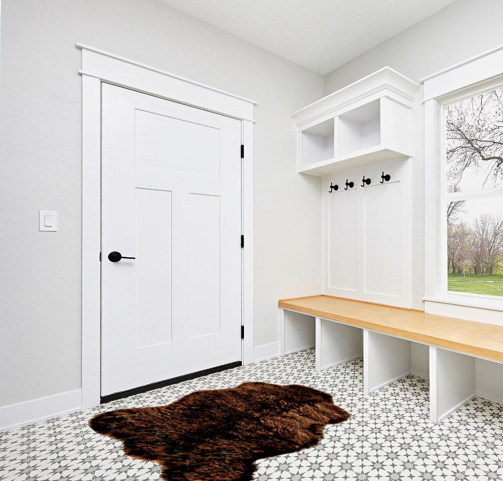 2x4 Faux Fur Sheepskin Accent Rug/Bear Skin/Area Throw/Carpet/Pelt Rug/New in White Modern Entryway