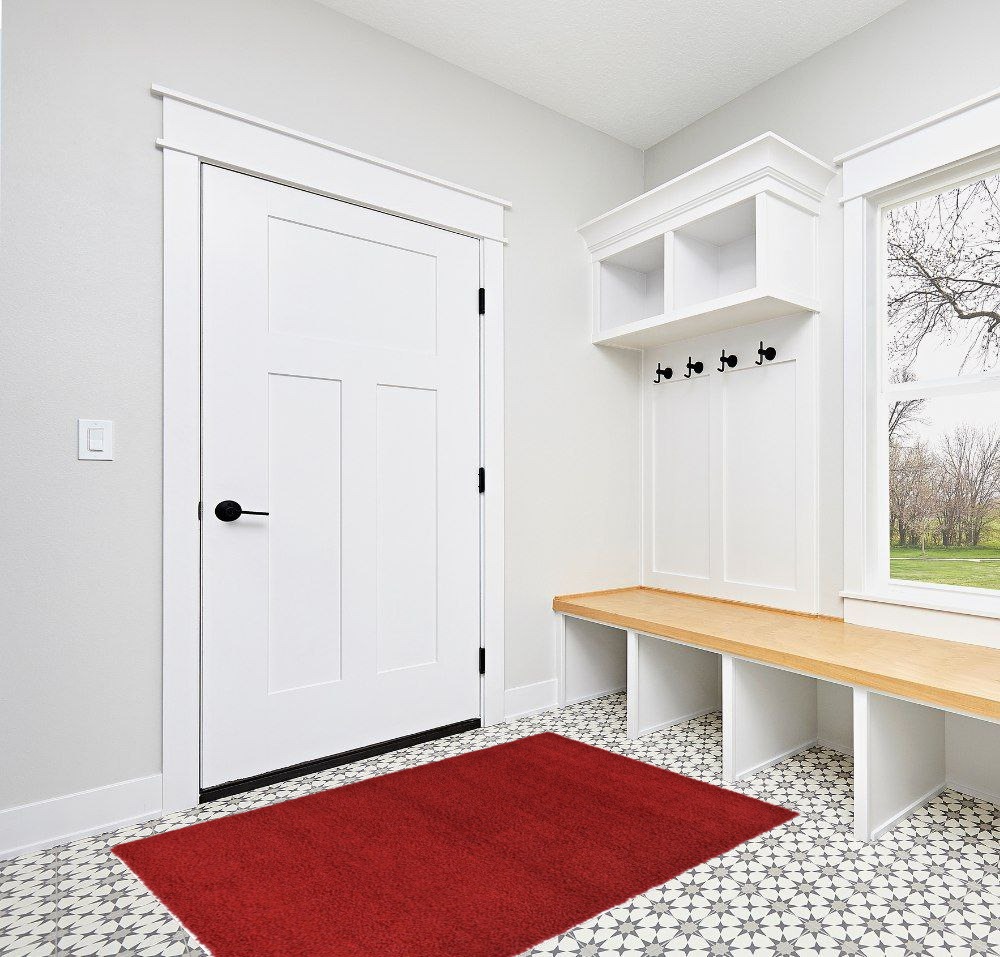 Unique Loom Solid Shag Collection Area Rug (4' 1" x 6' 1" Rectangle, Cherry Red) in White Modern Entryway