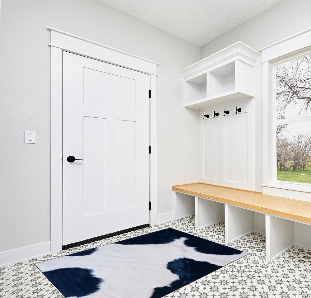 Safavieh Faux Hide Collection Accent Rug - 4' x 6', Ivory & Dark Blue, Non-Shedding & Easy Care, Machine Washable Ideal for High Traffic Areas in Entryway, Living Room, Bedroom (FAH548A) in White Modern Entryway
