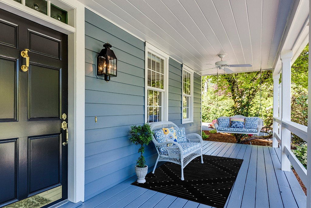 MitoVilla Black and White Rug in Light Blue Patio