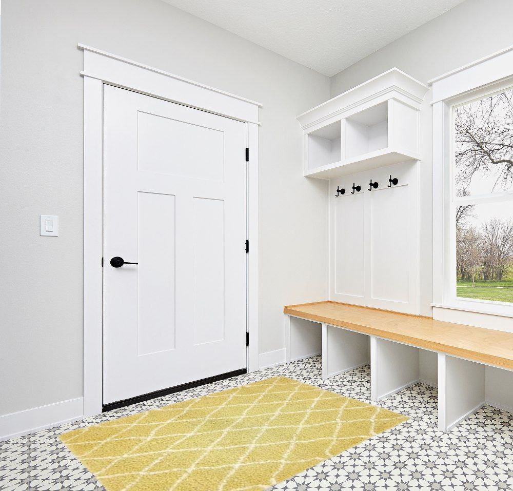 Unique Loom Rabat Shag Collection Modern Tribal Moroccan Inspired Plush & Soft Geometric Design Area Rug (4' 0 x 6' 0 Rectangular, Yellow/ Ivory) in White Modern Entryway