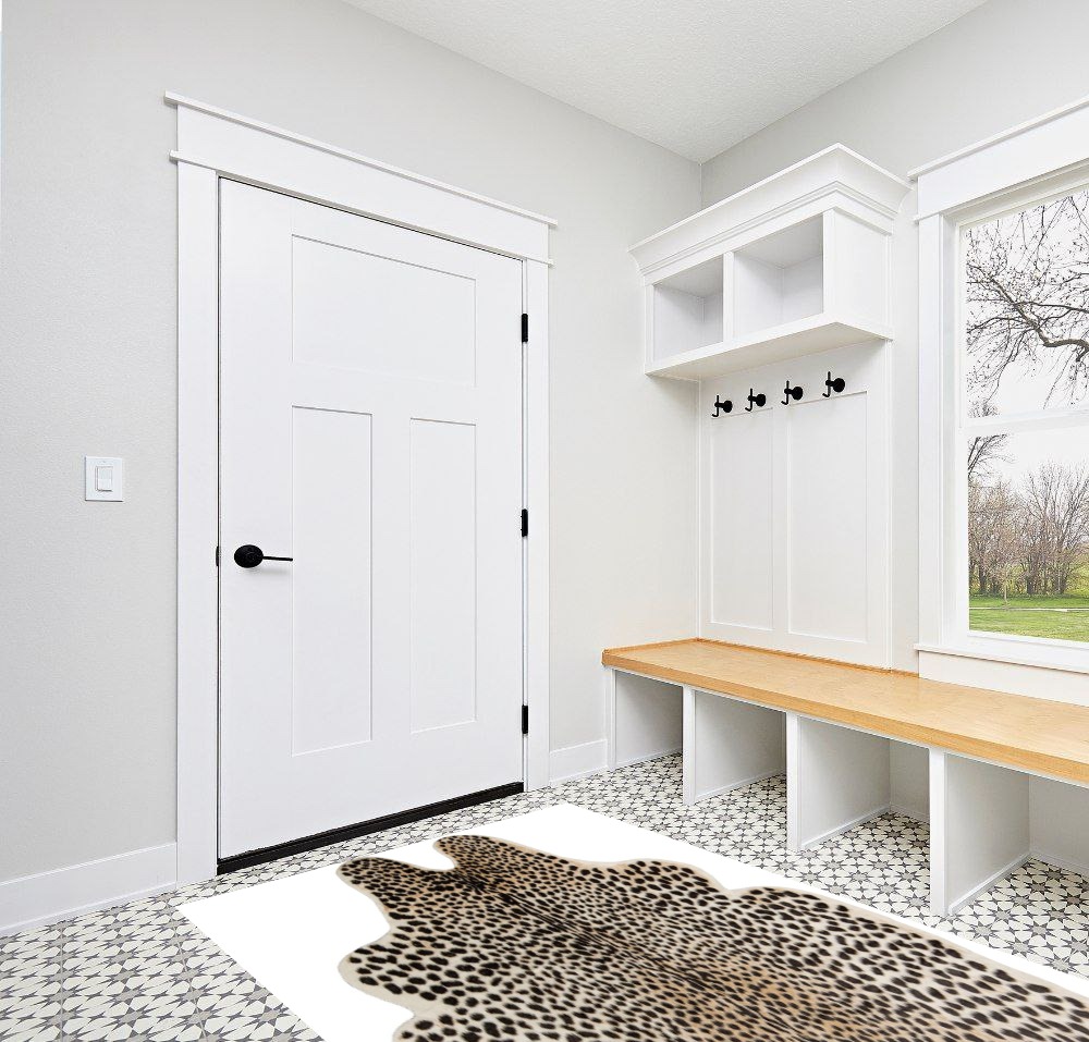 Erin Gates by Momeni Acadia Cheetah Multi Faux Hide Area Rug 5'3" X 7'10" - Multicolor in White Modern Entryway