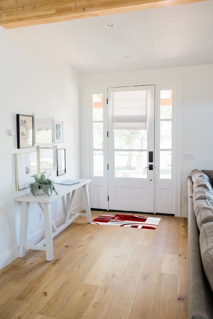 Red Rings Area Rugs Indoor Non-Slip Rectangle Rug in White Scandinavian Entryway