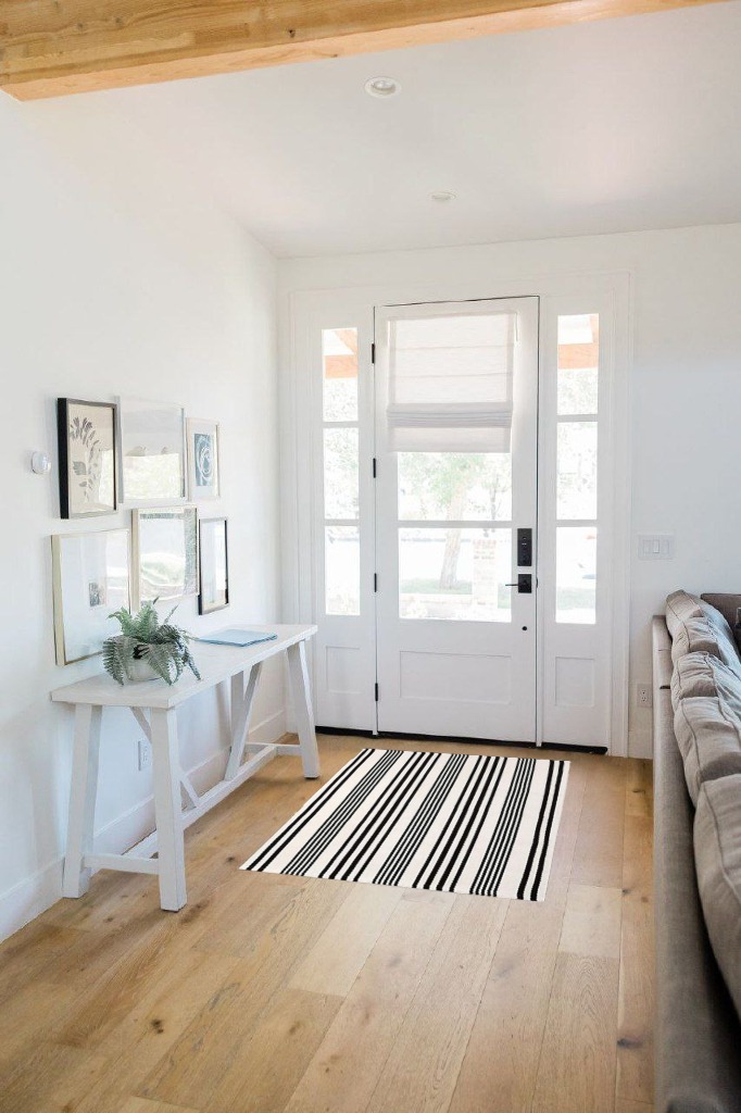 Black and White Outdoor Rug 3'x 5' Front Porch Rug Cotton Hand-Woven Striped Rug Machine Washable Indoor/Outdoor Rug Front Door Floor Mat for Farmhouse/Porch/Living Room/Entryway/Laundry Room in White Scandinavian Entryway