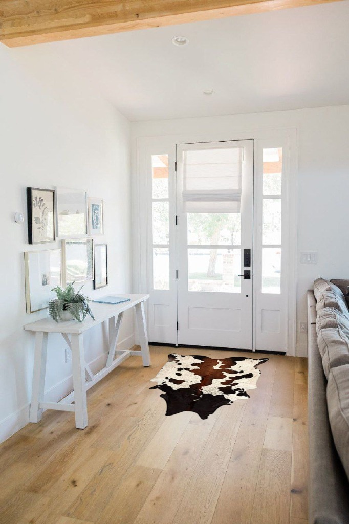 MeshNew Tricolor Brazilian Cowhide Rug Tri Cow Hide Skin Leather Area Rug Exotic (Small 5ft X 3ft) in White Scandinavian Entryway