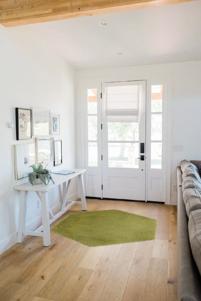 4.6 ft, Green fluffy rug in White Scandinavian Entryway