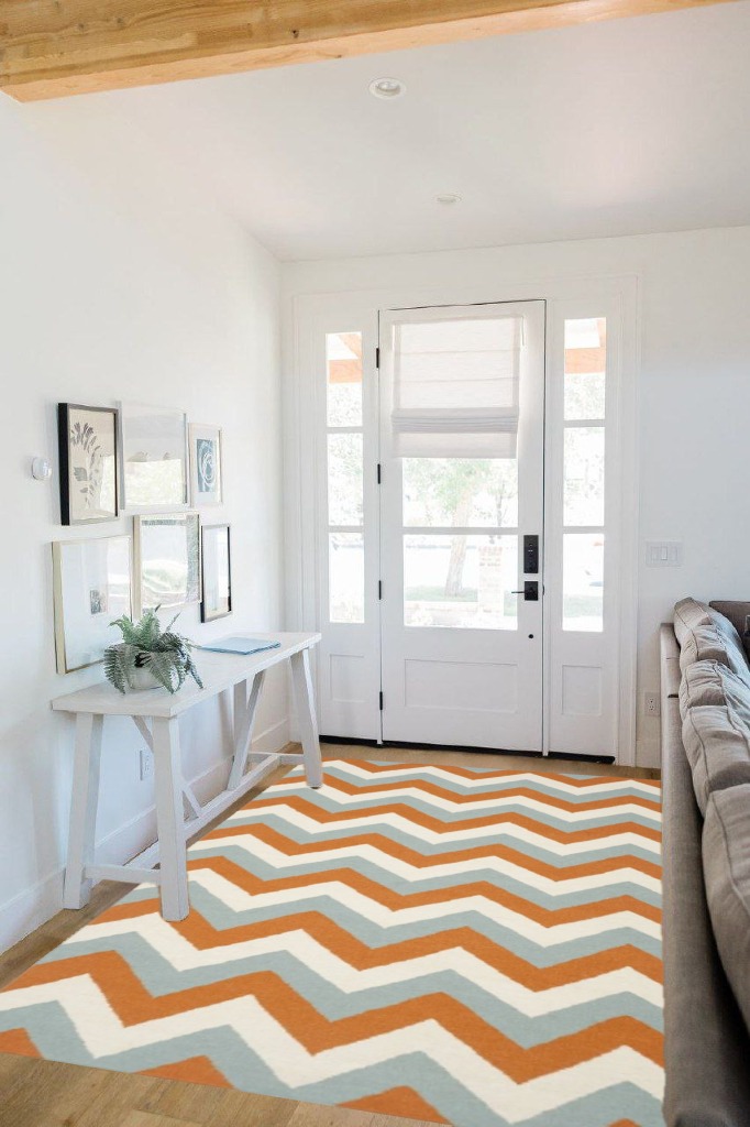 Safavieh 5' x 8' Dhurries Dhu640c Terracotta / Blue Rug in White Scandinavian Entryway