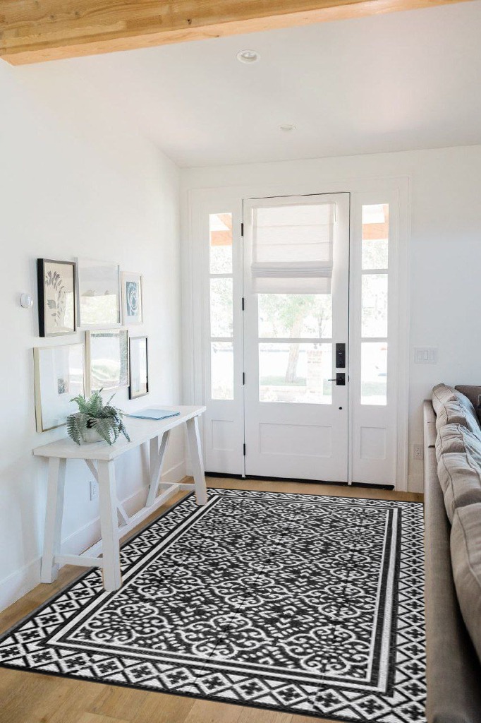 Outdoor Patio Rug Waterproof Camping - Outdoor Rugs Outdoor Carpet, Plastic Straw Area Rug for Patios Clearance RV, Outside Porch Rug Balcony Rug RV Rug Deck Rug for Camper, Classic Black 5x8 ft in White Scandinavian Entryway