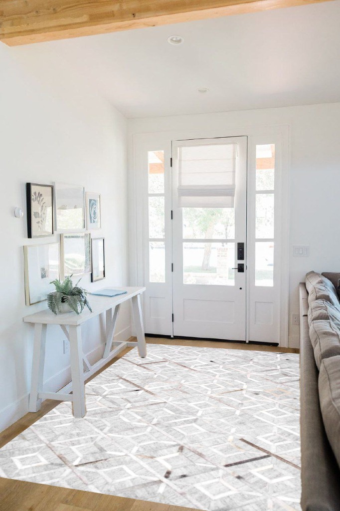 nuLOOM Chanda Modern Cowhide Area Rug, 5x8, Grey in White Scandinavian Entryway
