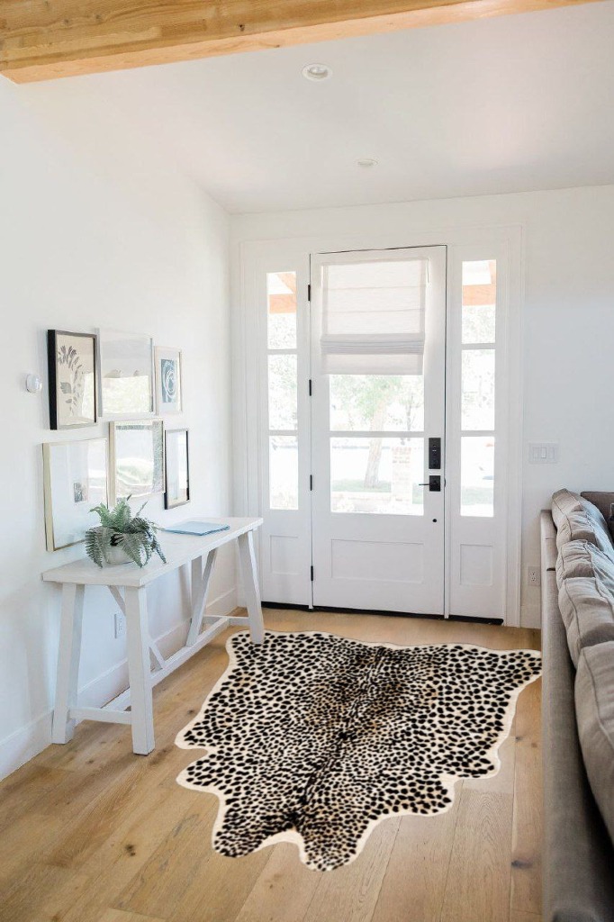 Huichenxing2021FURSTORE Faux Cheetah Area Rug Animals Printed Hide Mats Leopard Faux Hide Area Rug 5.2ft x 6.5ft/ 63 x 78.7inch / 160 x 200cm in White Scandinavian Entryway