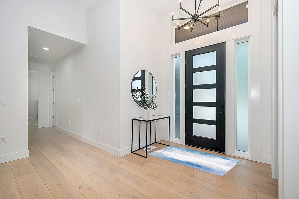 Large Area Rug, Blue Ombre Non-Slip Indoor Accent Area Carpet, Modern Geometric White Oil Painting Abstract Art Fluffy Shaggy Runner Rug for Living Room, Bedroom, Kids Room, 2'7"x 5" in Modern White Entryway