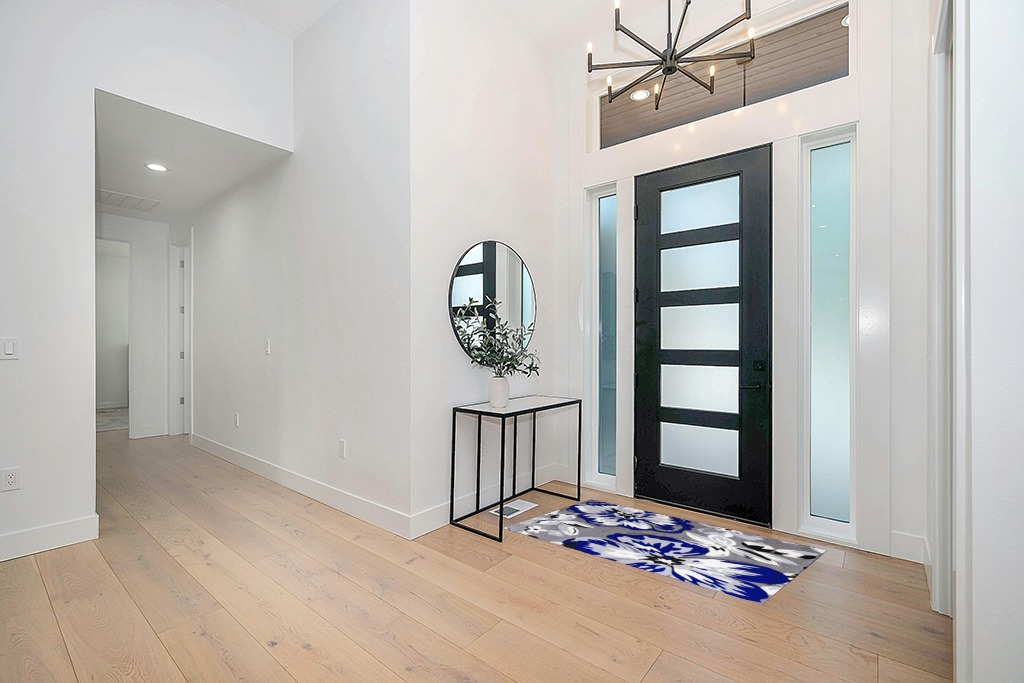 Large Area Rug, Spring Floral Non-Slip Indoor Accent Area Carpet, Navy Blue Summer Flower Farmhouse White Grey Fluffy Shaggy Runner Rug for Living Room, Bedroom, Kids Room, 2'7"x 5" in Modern White Entryway