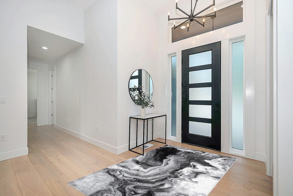 nuLOOM Remona Modern Abstract Area Rug, 5x8, Grey in Modern White Entryway