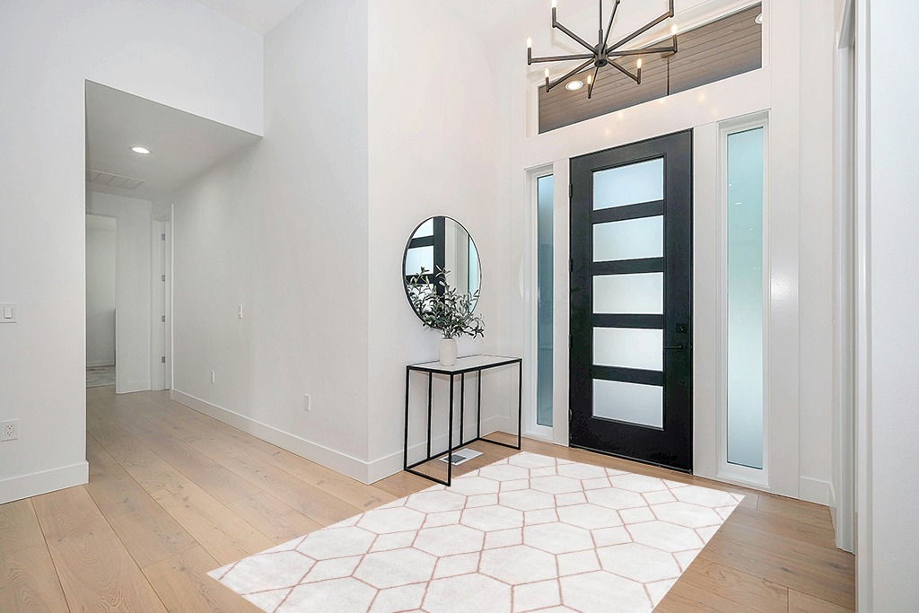 nuLOOM Veronica Geometric Honeycomb Area Rug, 5x8, Light Pink in Modern White Entryway