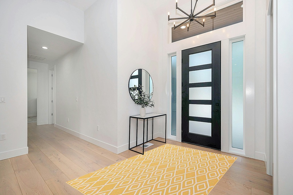 Jill Zarin Outdoor Collection Area Rug - Turks and Caicos (5' 3" x 8' Rectangle Yellow Ivory/Ivory) in Modern White Entryway