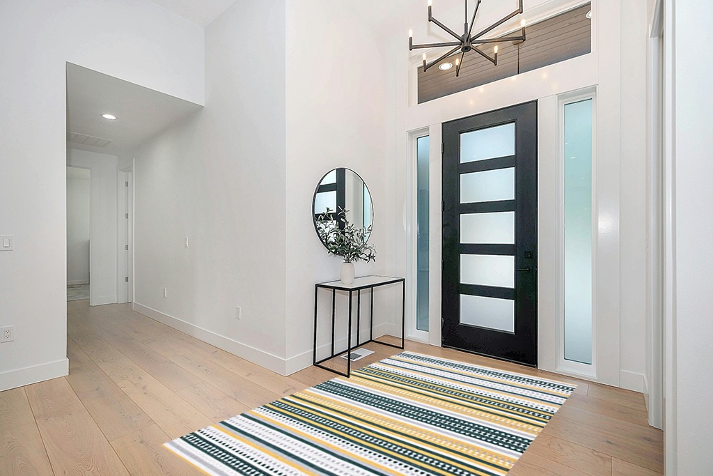 SAFAVIEH Montauk Collection Area Rug - 5' x 8', Yellow & Ivory, Handmade Boho Stripe Cotton, Ideal for High Traffic Areas in Living Room, Bedroom (MTK451D) in Modern White Entryway