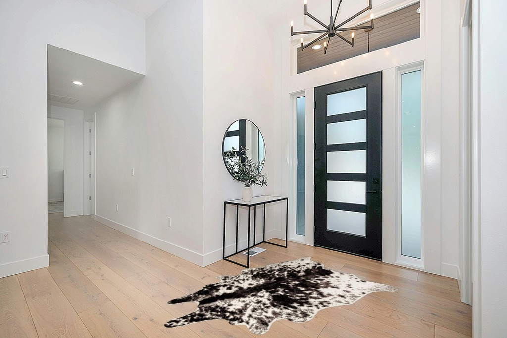 MustMat Faux Cowhide Rug Black and White Cow Print Area Rug Large Animal Hide Carpet Western Decor 5.2ft x 6.6ft in Modern White Entryway