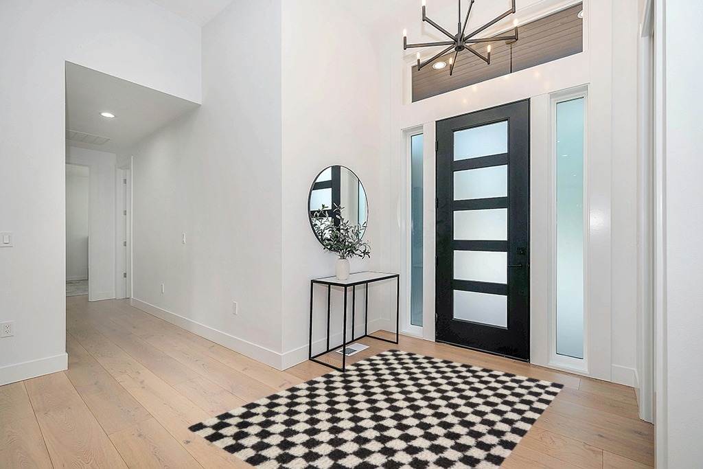 Balta Rugs Oslo Checkered Shag Rug, Black, 5' 3" x 7' in Modern White Entryway