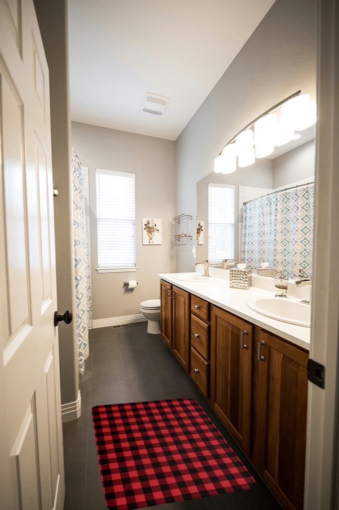 Christmas Doormat Rugs Outdoor/Indoor Rustic Red Black Buffalo Check Plaid Pattern Non-Slip Entrance Welcome Matt for Front Door/Bathroom/Kitchen/Bedroom/Patio/Entryway Floor Mats,18"x30", Farmhouse in Wooden and Grey Bathroom