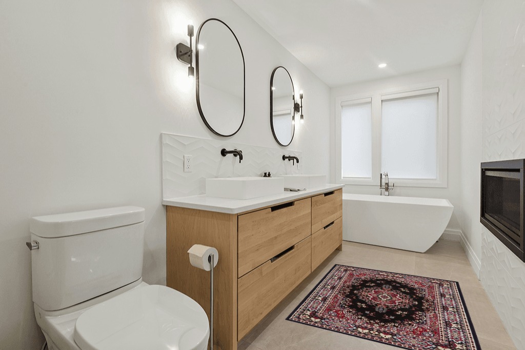 Home Dynamix Premium Sakarya Traditional Medallion Border Area Rug, Black, 3'7"x5'2" Rectangle in Scandinavian Neutral bathroom