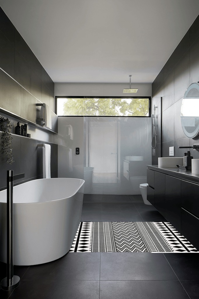 HEBE Bohe Area Rug in Black Modern Bathroom