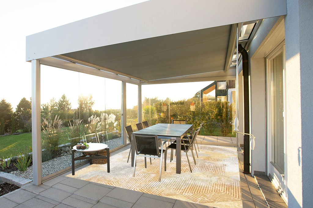 Art&Tuft Washable Rug in Silver and Grey Outdoor Patio