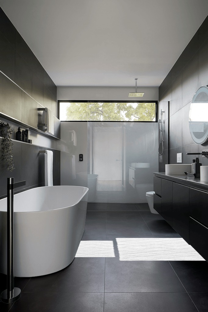 Vera Wang Tufted Diamond 2 Piece Reversible Bath Rug Set (White) in Black Modern Bathroom