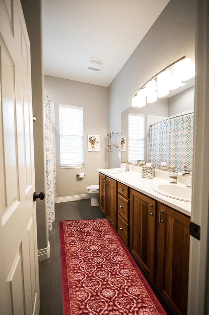 Antep Rugs Alfombras Non-Skid Rug in Wooden and Grey Bathroom