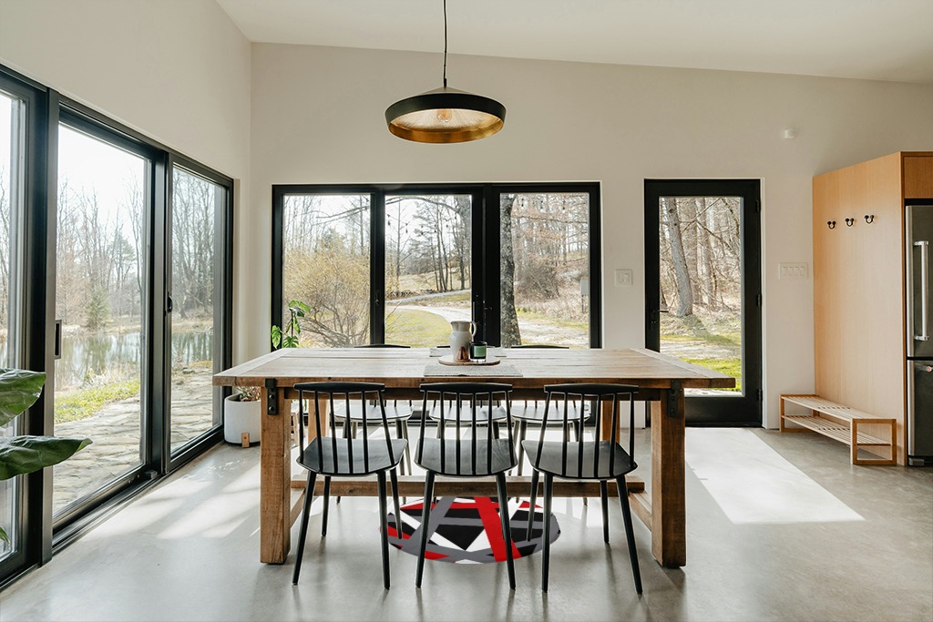 Round Area Rug for Living Room, Red Black Grey Geometric Soft Indoor Circular Shaggy Rug, Modern White Abstract Art Striped Fluffy Carpets for Bedroom Kid Room Nursery, 3 Ft in Scandinavian Dining Room with Rectangular Table