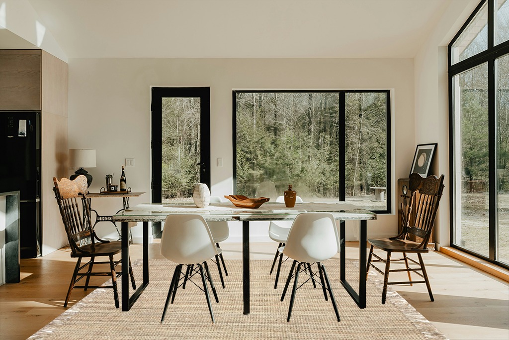 nuLOOM Daniela Farmhouse Chunky Jute Area Rug, 6' x 9', Natural in Modern Scandinavian Dining Room with Black Accents