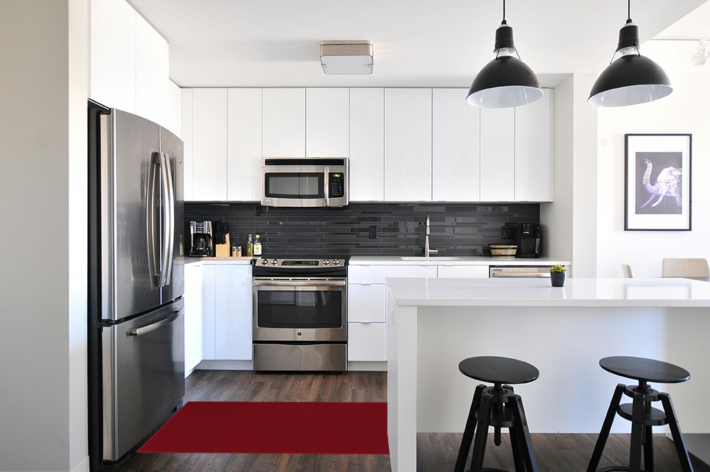 Machine Washable Modern Solid Design Non-Slip Rubberback 2x5 Traditional Runner Rug for Hallway, Kitchen, Bedroom, Entryway, 20" x 59", Red in White and Black Modern Kitchen