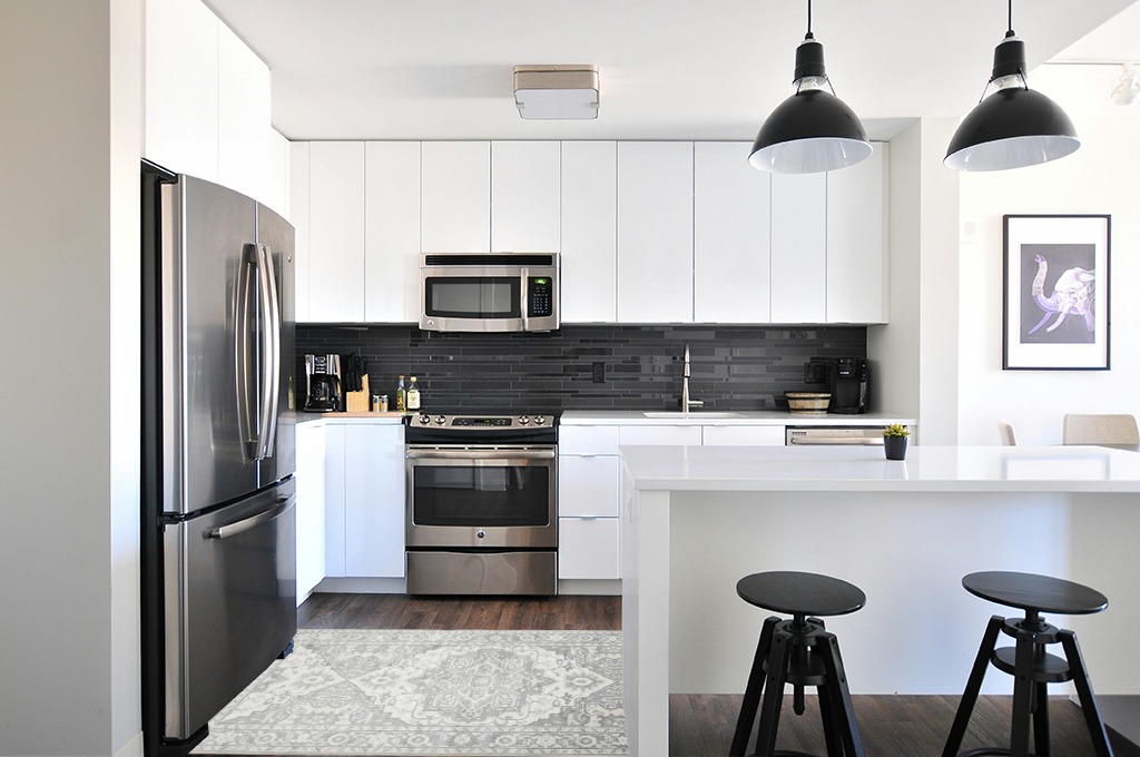 MaxRugrs Kitchen Rug Runner for Hallways 2'6"x6' No Crease Machine Washable Stain Resistant Non Skid Rubber Backing Mat-Bedroom & Laundry - Vintage Floor Carpet Family & Pet Friendly in White and Black Modern Kitchen