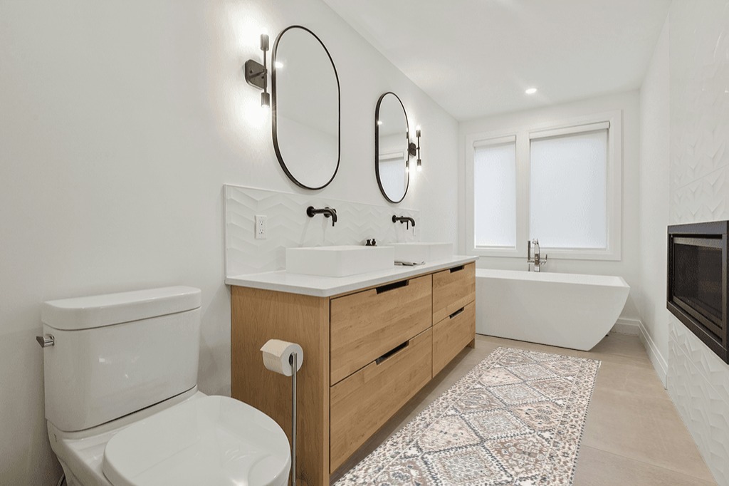 nuLOOM Becca Traditional Tiled Runner Rug, 2' 6" x 10', Beige in Scandinavian Neutral bathroom