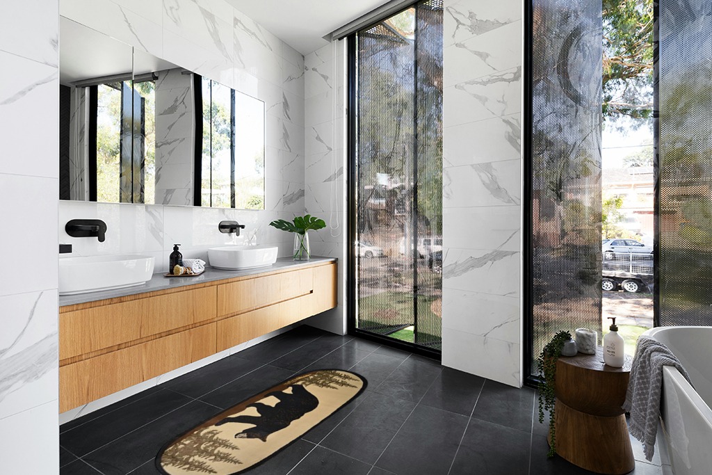 Rug Empire Rustic Lodge Novelty Area Rug, 26" W x 63" L, Bear Oval, Multi in Modern Black Tiled bathroom