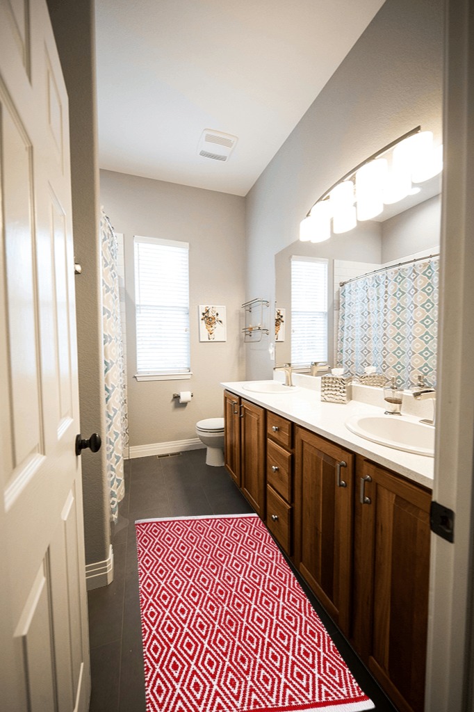 THE BEER VALLEY Cotton Diamond Runner Rug 2'x5' - Red, Reversible Machine Washable Farmhouse Rugs for Bedroom, Kitchen, Hallway, Bathroom - 24x60 Inches in Wooden and Grey Bathroom