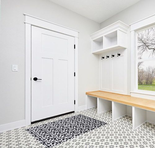 Fluffy Leopard Print Rug 3x5 Feet in White Modern Entryway