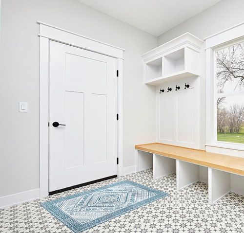 Jonathan Y Boho Blue/White 3 ft. x 5 ft. Cottage Medallion Area Rug in White Modern Entryway