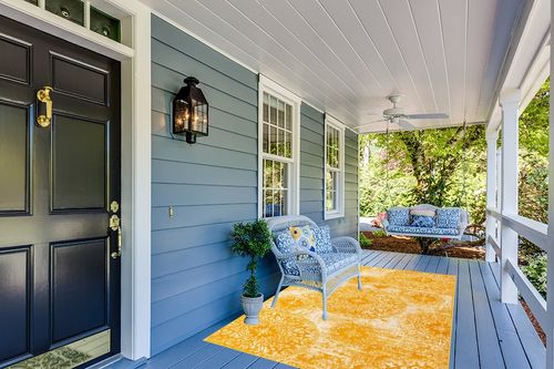 Unique Loom Sofia Collection Area Rug - Grand (5' 3" x 8' Rectangle, Yellow/ Ivory) in Light Blue Patio