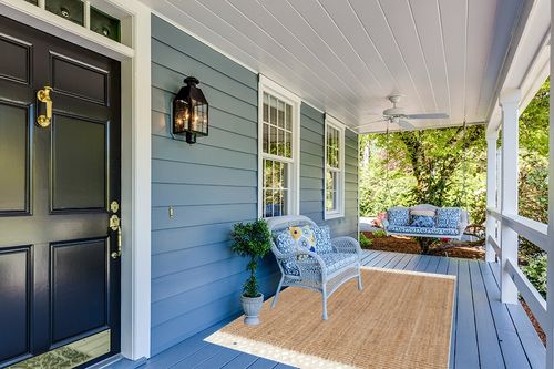 nuLOOM Raleigh Farmhouse Jute Tasseled Area Rug, 5x8, Natural in Light Blue Patio