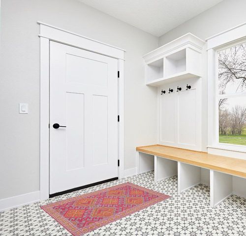 Dash & Albert Valencia Kilim Handwoven Indoor/Outdoor Rug, 3 X 5 Feet, Pink/Blue Geometric Pattern in White Modern Entryway