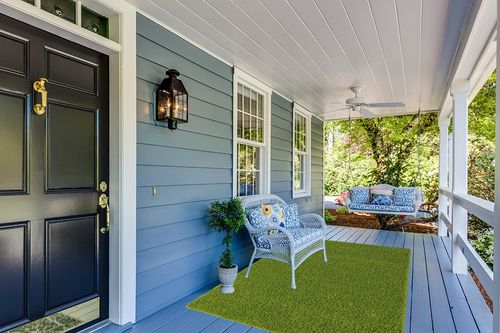 Unique Loom Solid Shag Collection Area Rug (5' 1" x 8' Rectangle, Grass Green) in Light Blue Patio