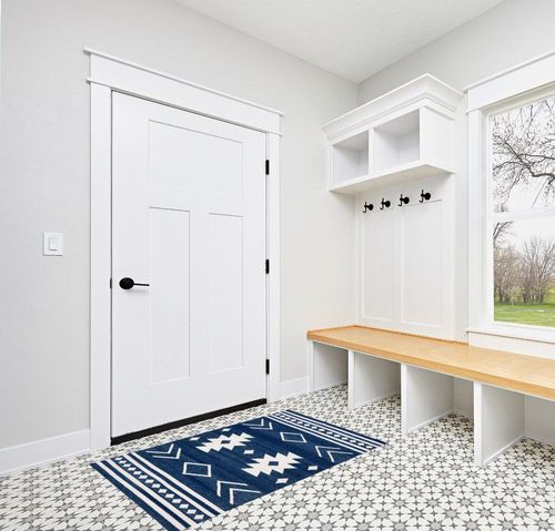 Safavieh Kilim Collection Accent Rug - 3' x 5', Navy & Ivory, Flat Weave Rustic Boho Tribal Design, Non-Shedding & Easy Care, Ideal for High Traffic Areas in Entryway, Living Room, Bedroom (KLM764N) in White Modern Entryway