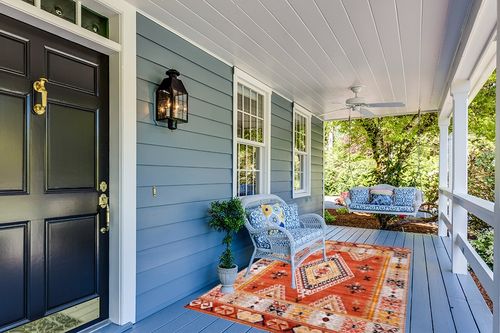 nuLOOM Reda Aztec Bordered Machine Washable Ultra Thin Area Rug, 5' x 8', Burnt Orange in Light Blue Patio