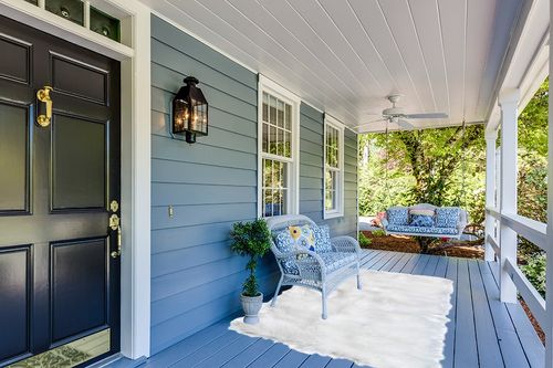 White 5 x 7 Feet Carpet for Bedroom Living Room in Light Blue Patio