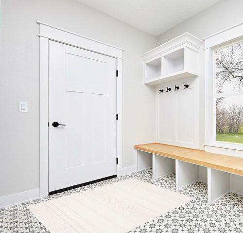 Natura 216 Area Rug in Ivory Gracie Oaks Rug Size: Rectangle 4' x 6' in White Modern Entryway