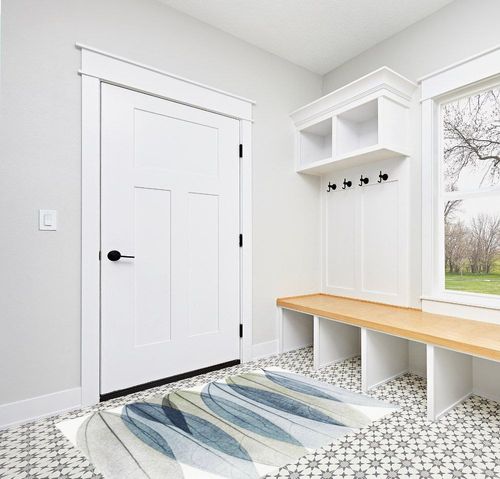 Abbie-Leigh Floral Ivory/Blue Area Rug Latitude Run Rug Size: Rectangle 4' x 6' in White Modern Entryway